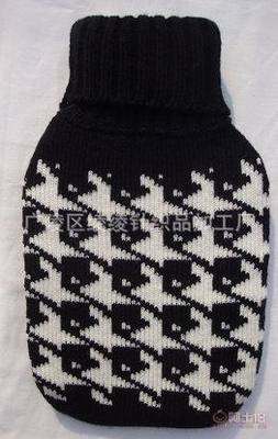 【綾綾針織生產(chǎn)定制動(dòng)物食物針織熱水袋套專(zhuān)業(yè)針織熱水袋套廠家品質(zhì)保障】廣陵區(qū)綾綾針織品加工廠 - 產(chǎn)品庫(kù)